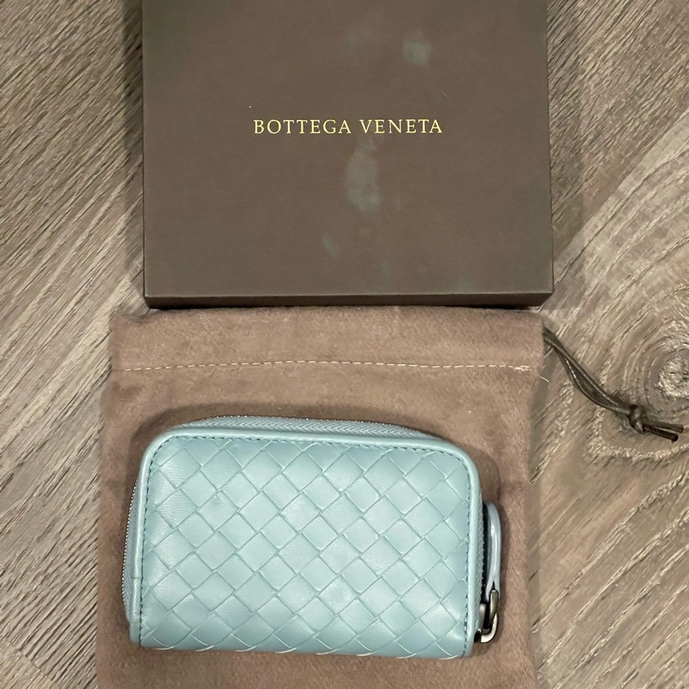 BV woven card case